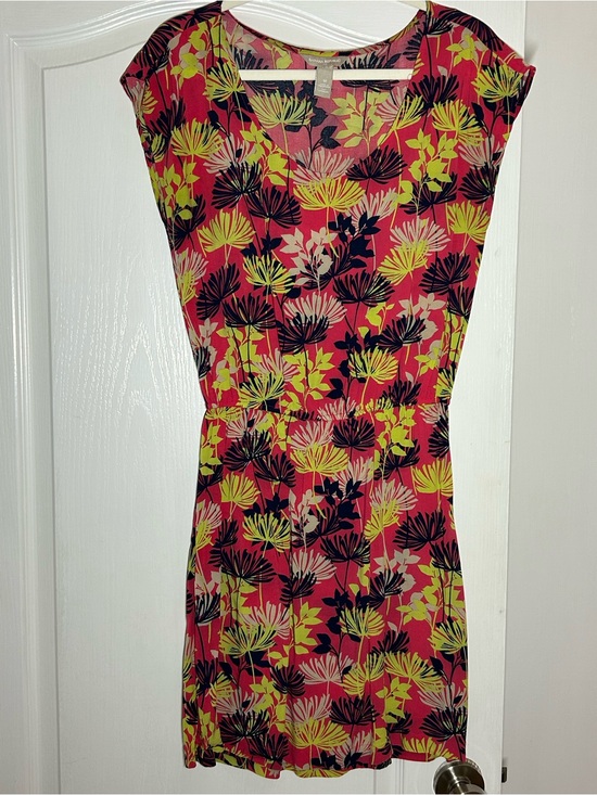 Banana Republic Dresses & Skirts - Banana Republic Pink Floral Mini Dress with Yellow and Black Accents